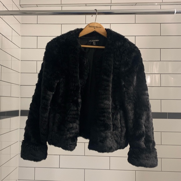 Fur (Faux) Cropped Coat - Picture 2 of 7